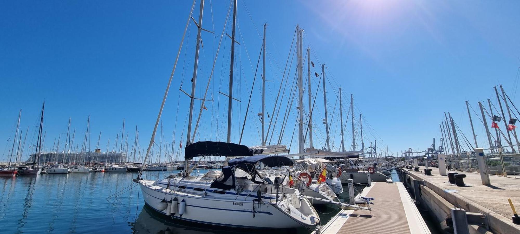 Autentico Velero En Valencia Bagian luar foto